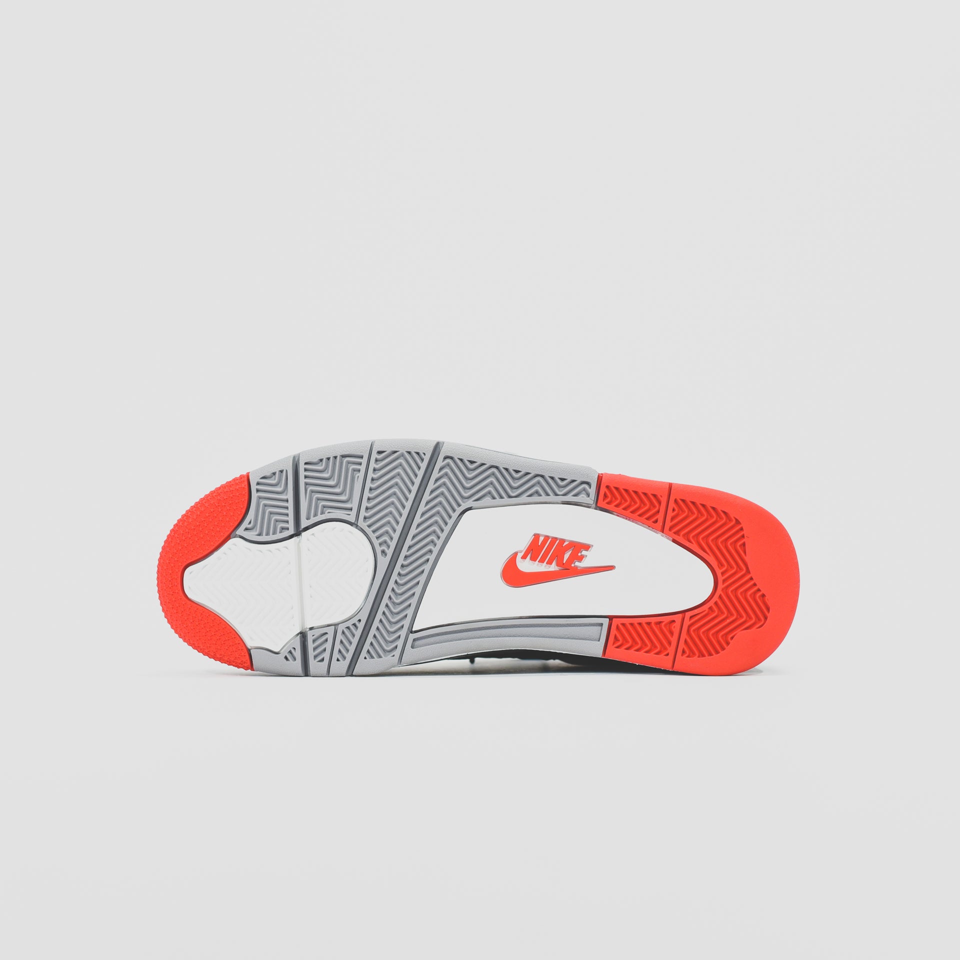 Nike Air Jordan 4 Retro - Black / Fire Red / Cement Grey