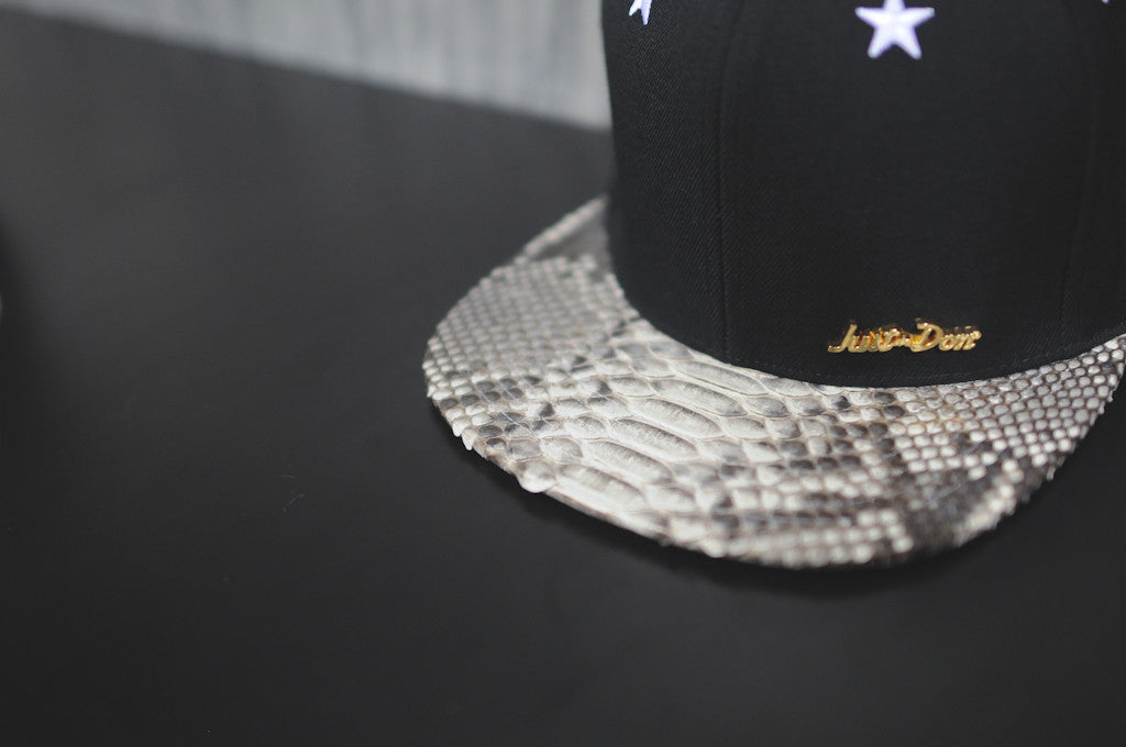JUST DON Stars No Logo - Black / Natural
