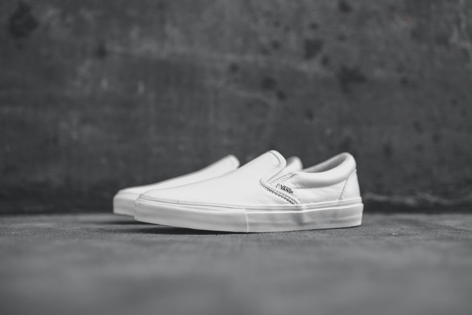 Vans Vault WMNS Classic Slip-On LX - White