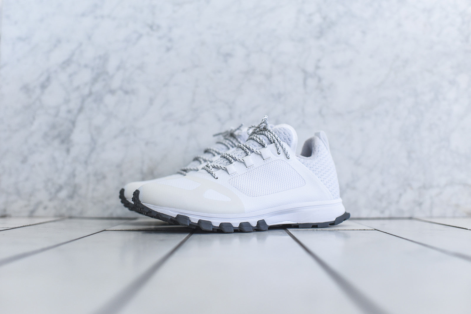 adidas by Stella McCartney WMNS Adizero XT - White / Grey