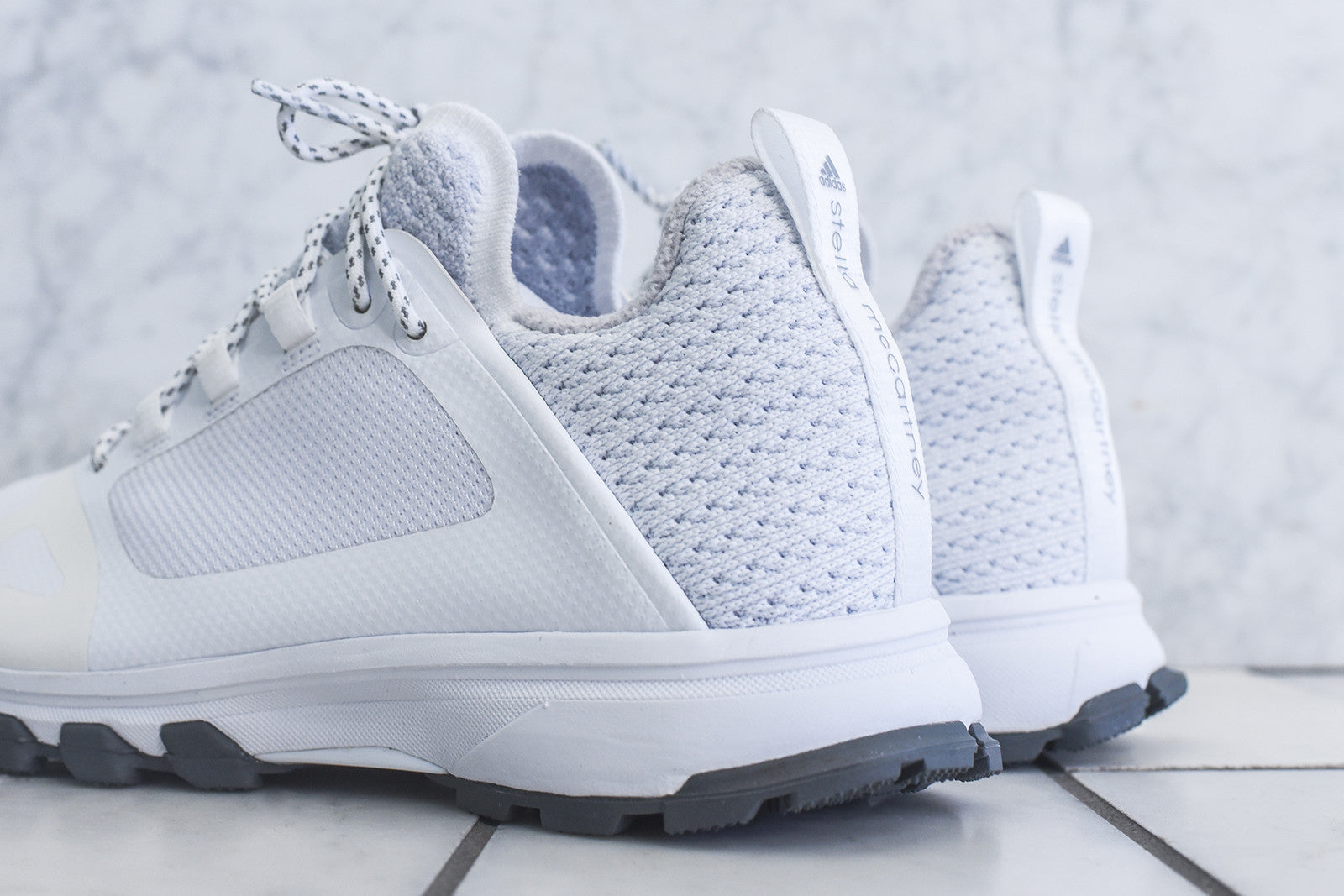adidas by Stella McCartney WMNS Adizero XT - White / Grey