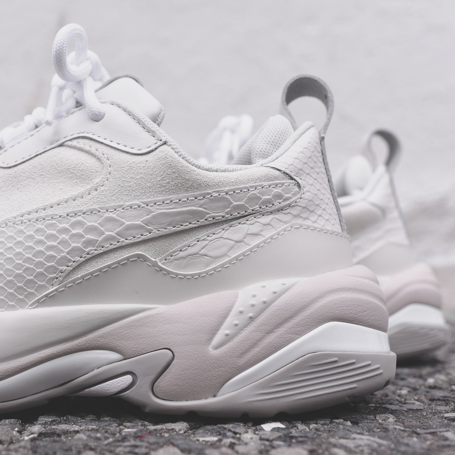 Puma Thunder - Desert White / Grey / Violet