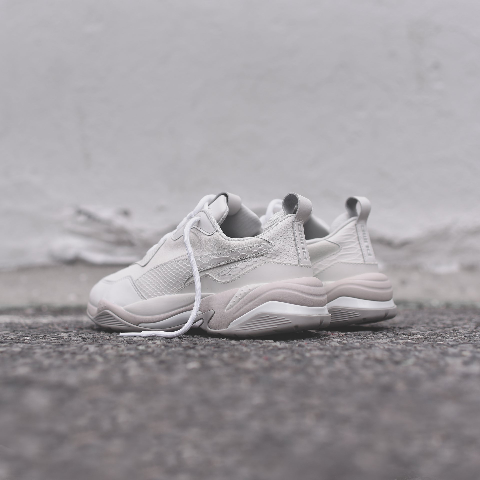 Puma Thunder - Desert White / Grey / Violet