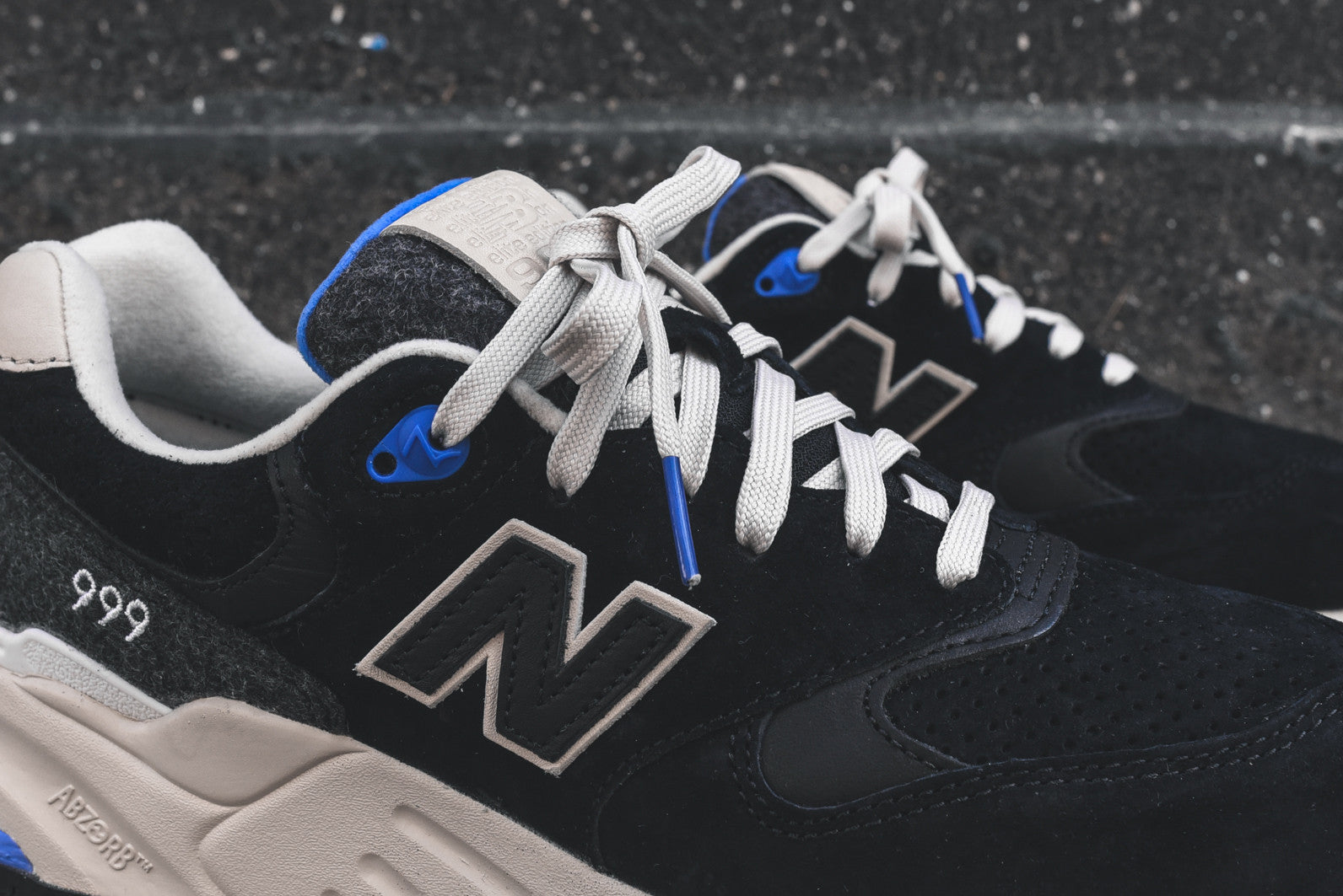 New Balance ML999 Elite Wool - Black