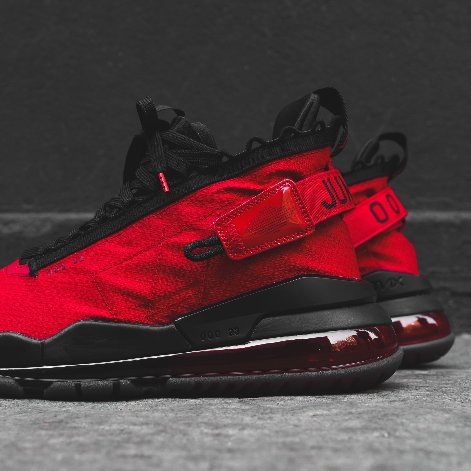 Nike Air Jordan Proto-Max 720 - Gym Red / Black / University Gold