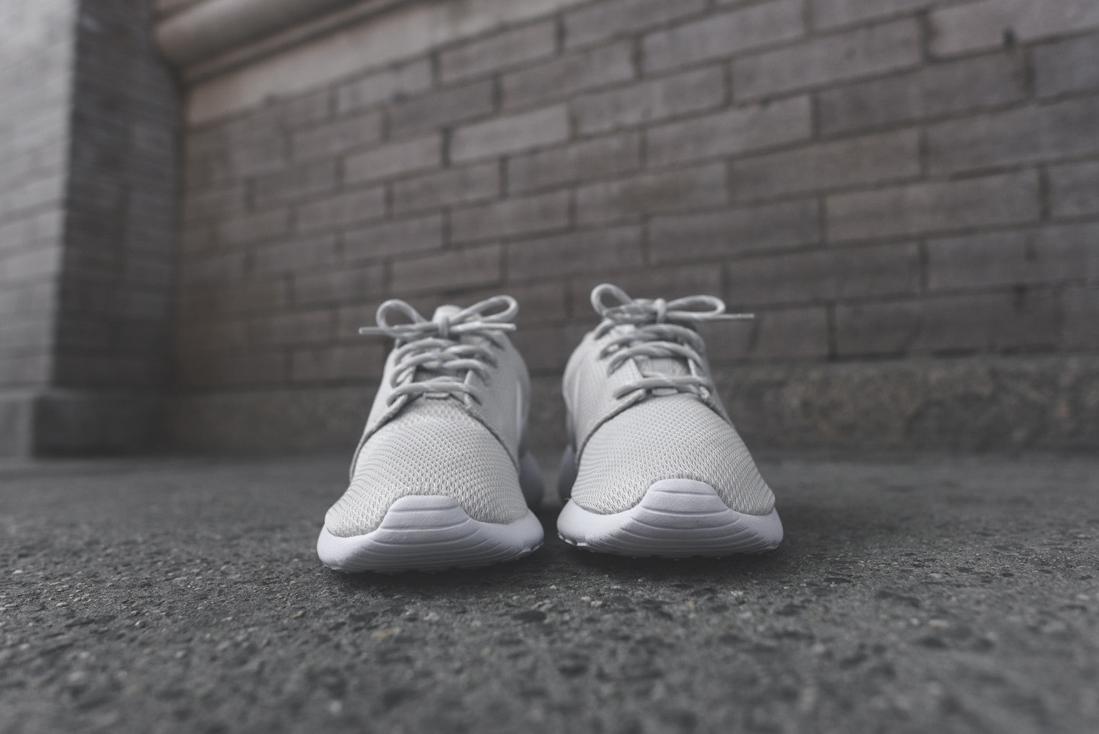 Nike WMNS Roshe One - Light Bone / White