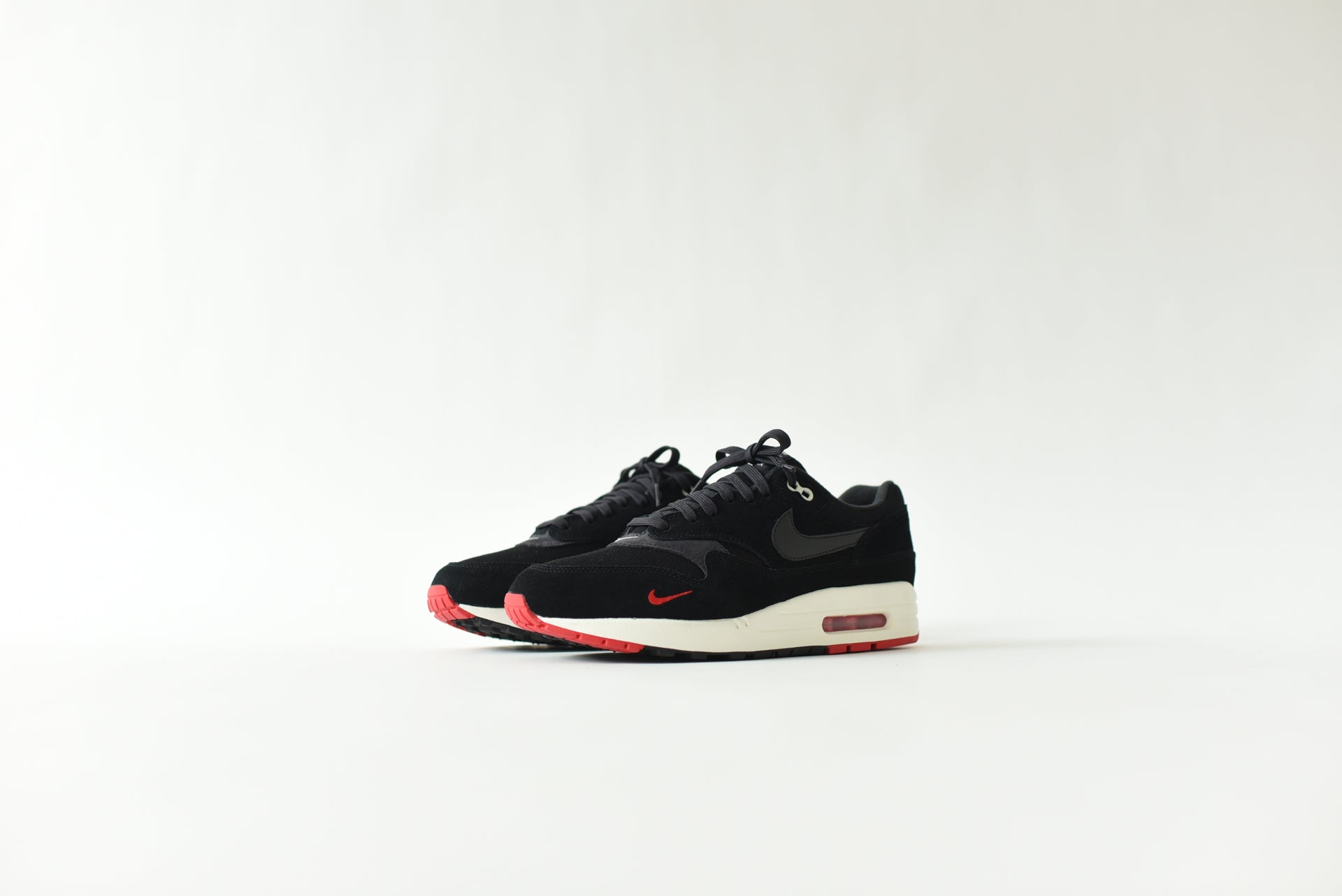 Nike Air Max 1 Premium - Black / Oil Grey / University Red