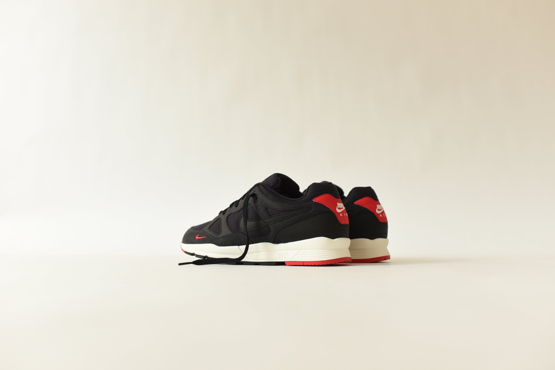 Nike Air Span II SE - Oil Grey / Black University / Red Sail