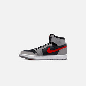 Nike Air Jordan 1 Zoom Comfort 2 - Black / Fire Red / Cement