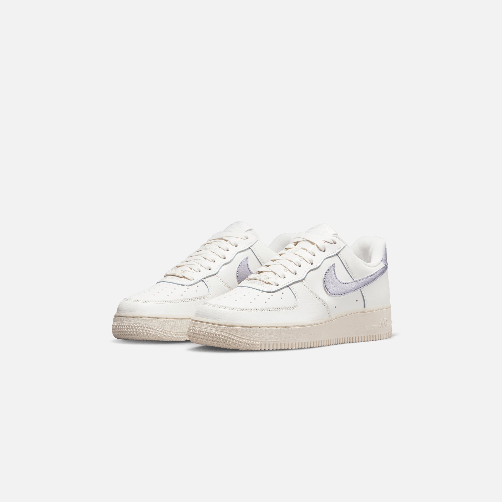 Nike Air Force 1 `07 ESS - Sail / Oxygen Purple