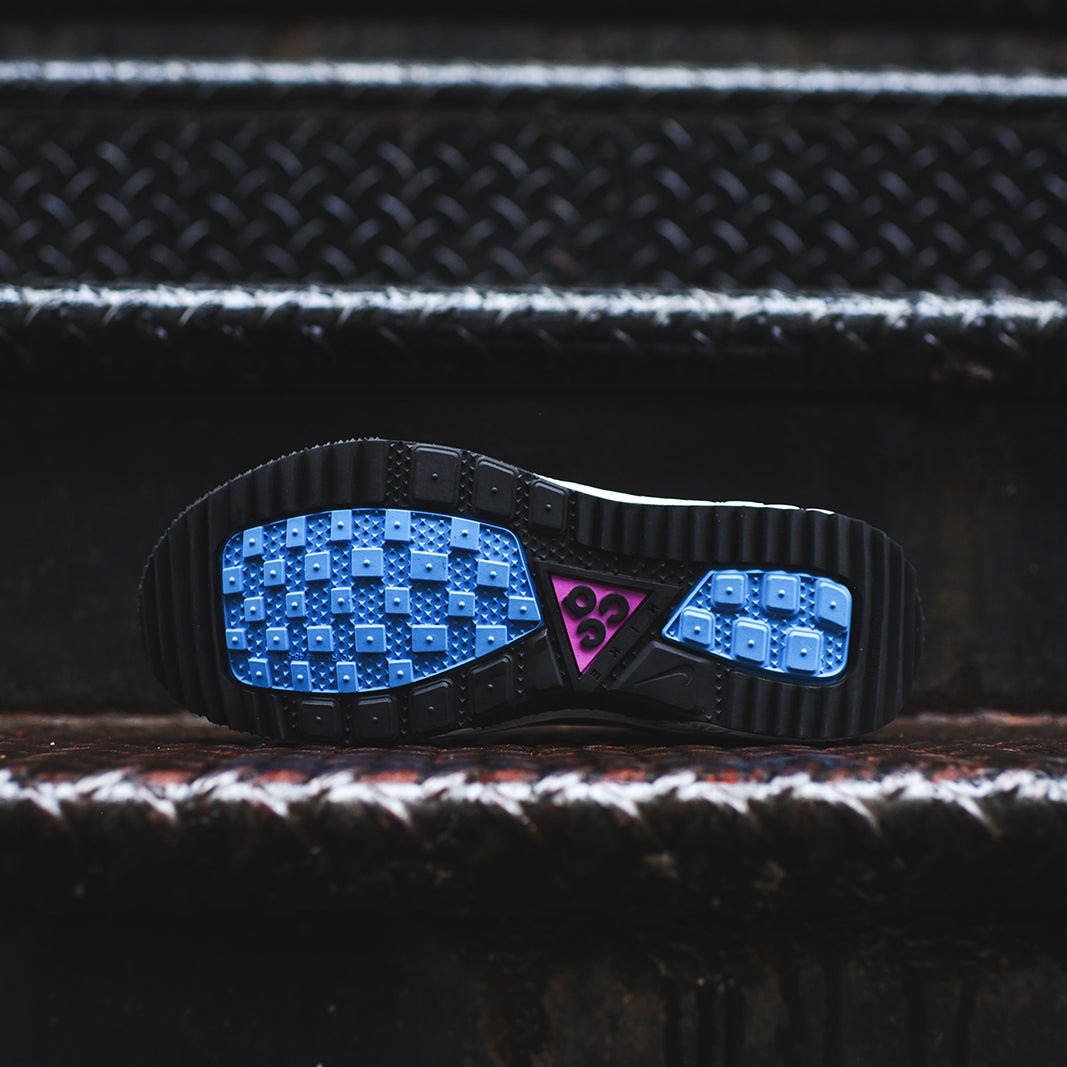 Nike ACG Dog Mountain - Black / Equator Blue / Dark Grey