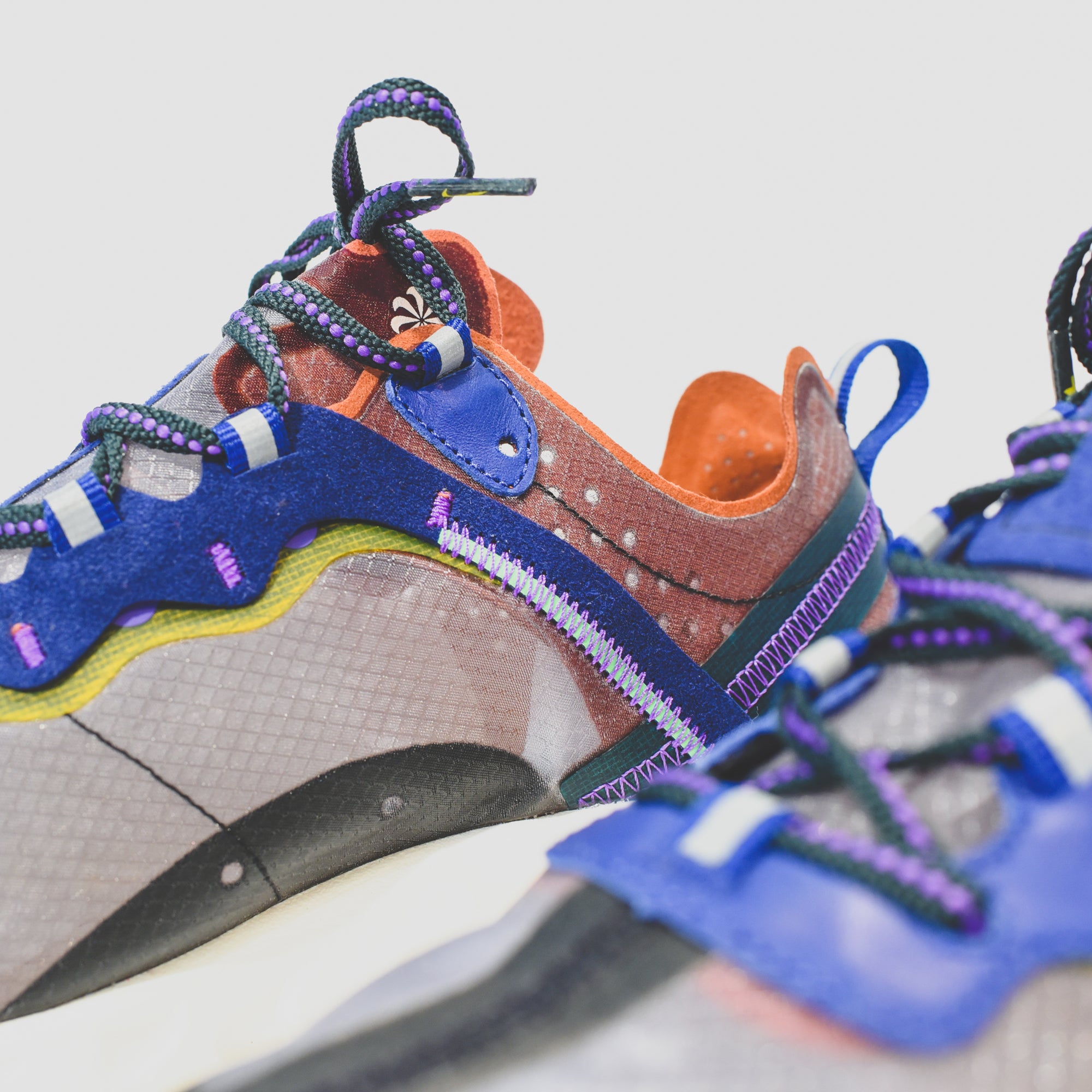 nike react element 87 peach