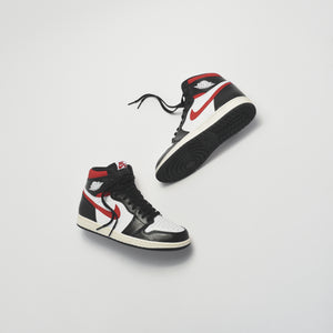 Nike GS Air Jordan 1 Retro High OG - Black / Gym Red / White Sail