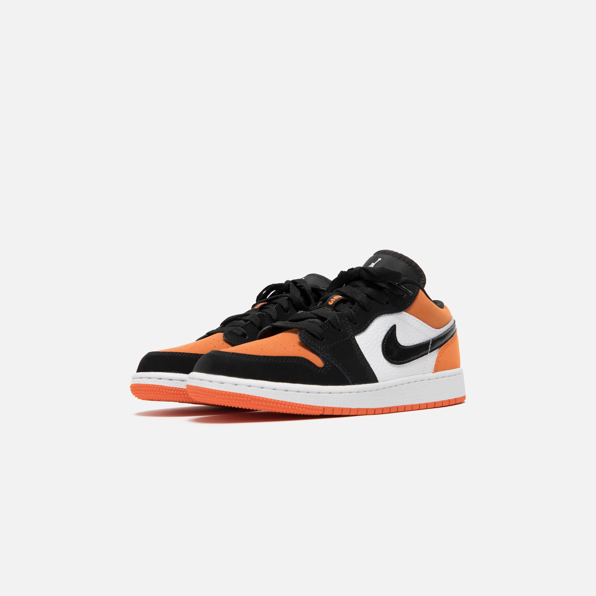 Nike Grade School Air Jordan 1 Low - White / Black / Starfish