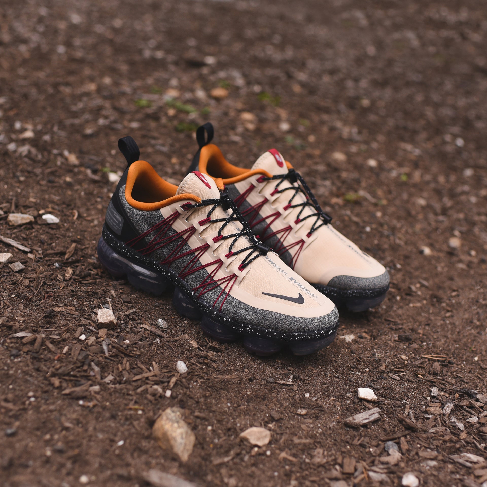 Nike Air VaporMax Run Utility Tan Grey – Kith - Main Image
