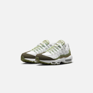 Nike Air Max 95 - White / Oil Green / Medium Olive