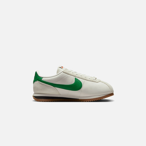 Nike cortez green swoosh Clearance