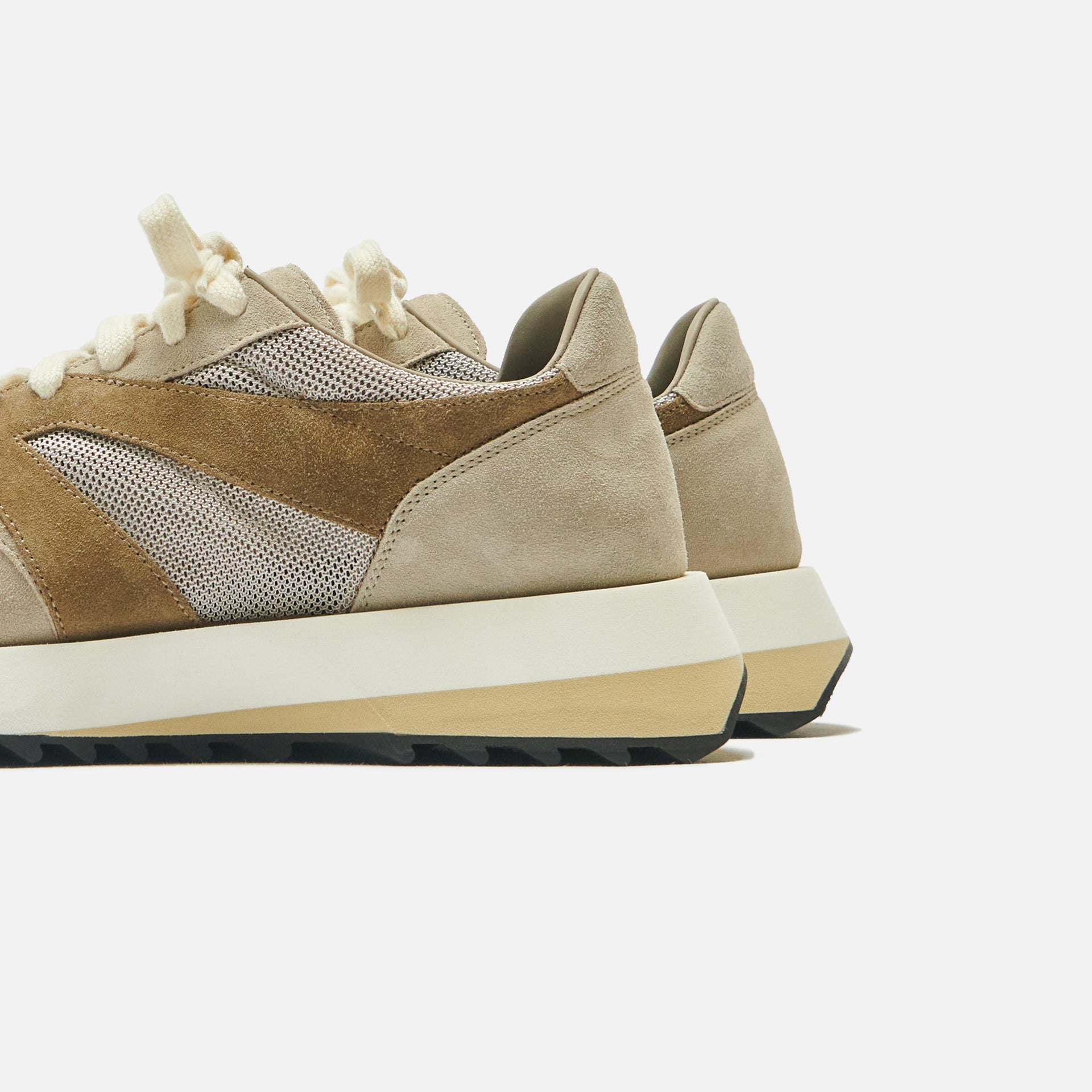 Fear of God Vintage Runner - Sabbia