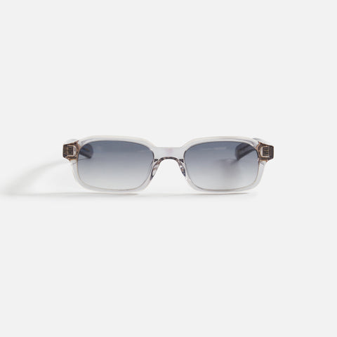 Flatlist Hanky cat Sunglasses - Crystal Grey / Smoke Gradient