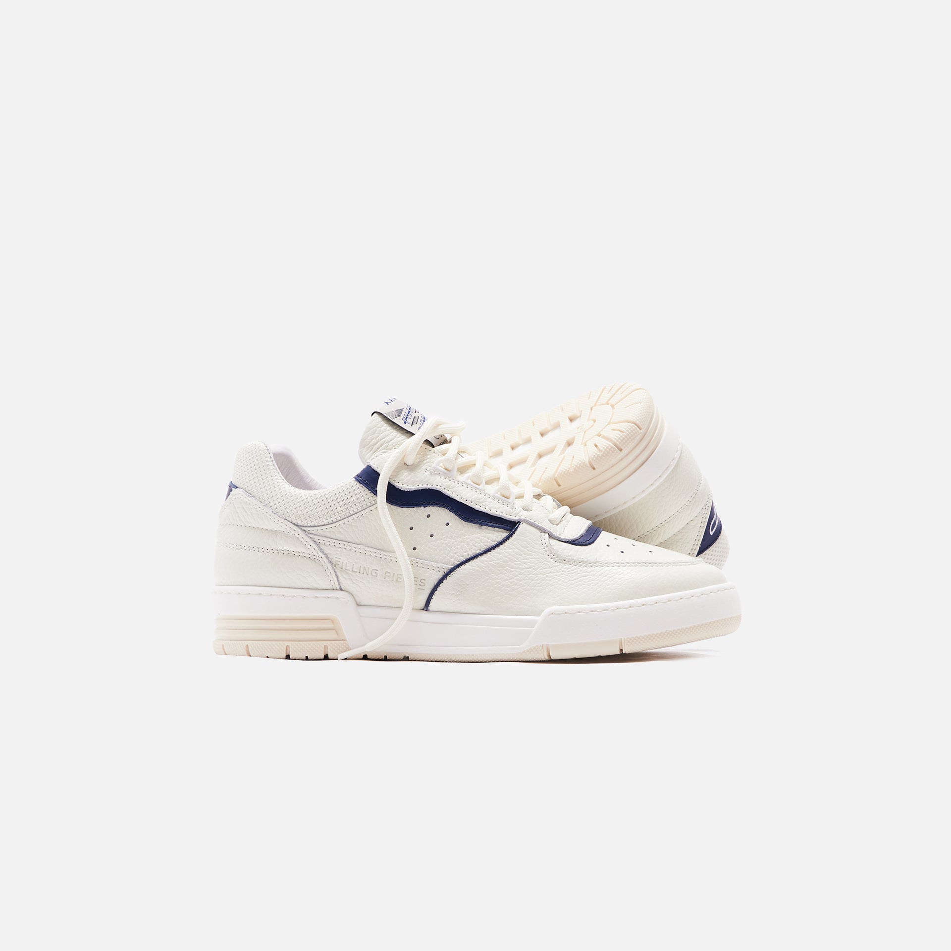 Filling Pieces Curb Line - White / Blue