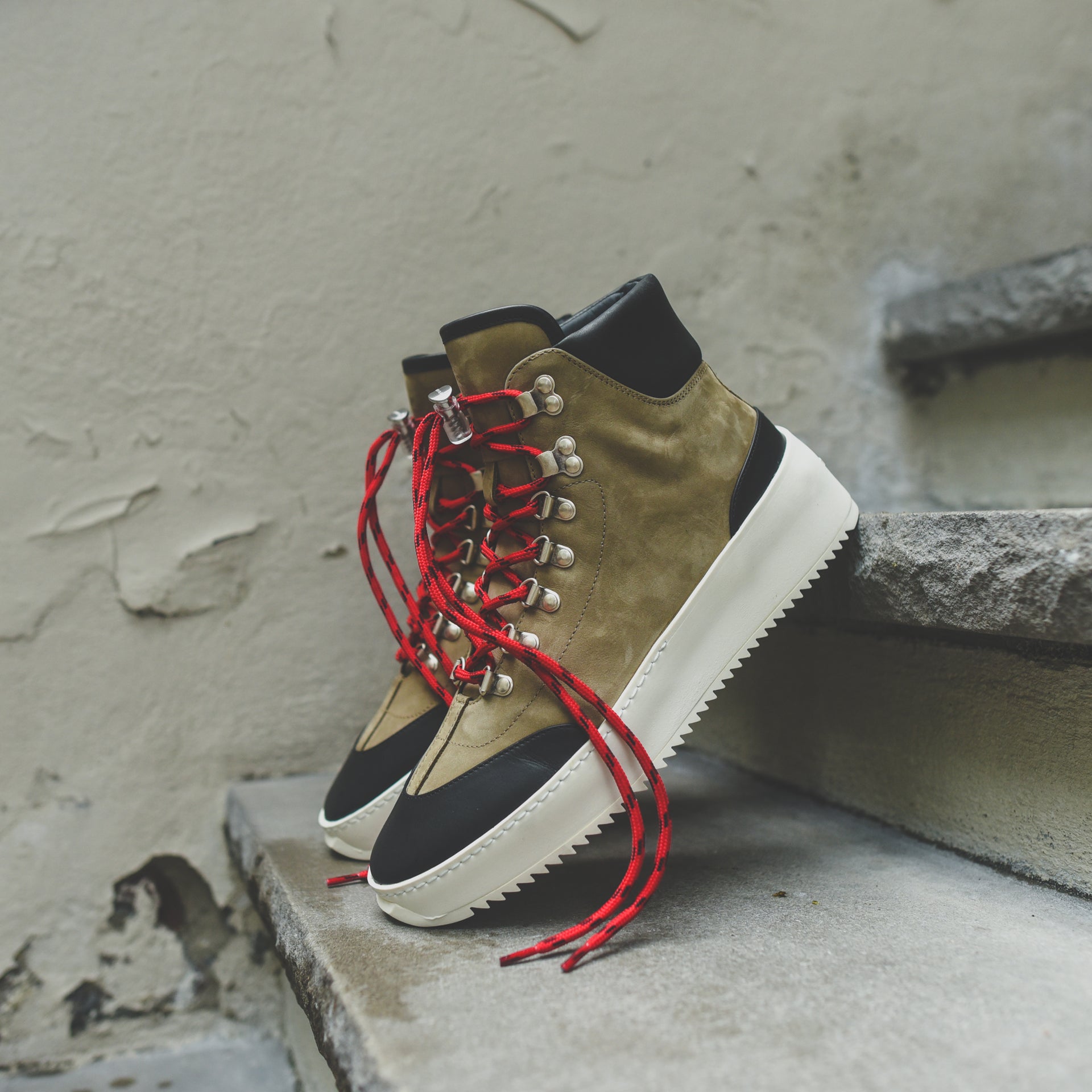 Fear of God 6th Collection Hiker - Olive / Black