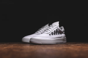 Filling Pieces Low Top Cut-Out - White