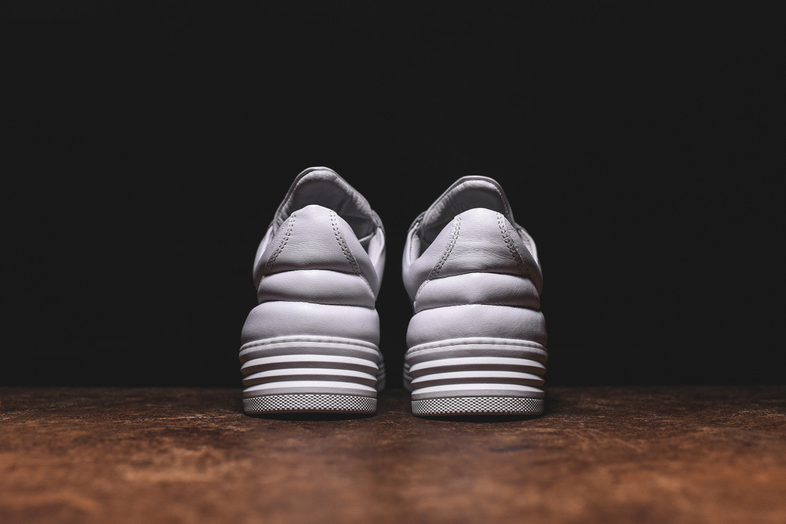 Filling Pieces Low Top Cut-Out - White