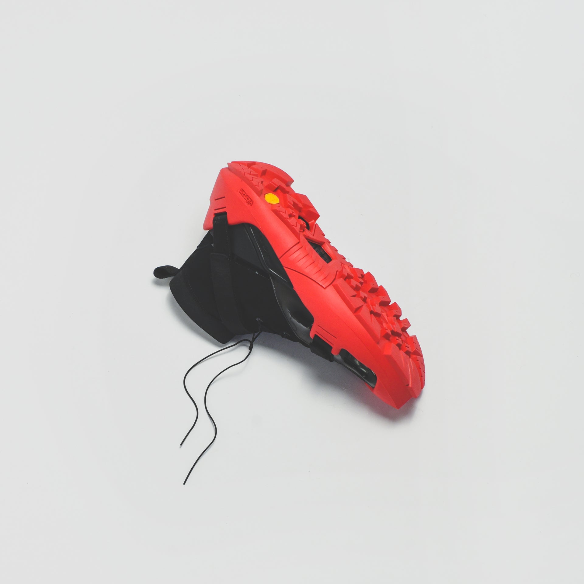 Nike x MMW Free TR 3 - Black / University Red