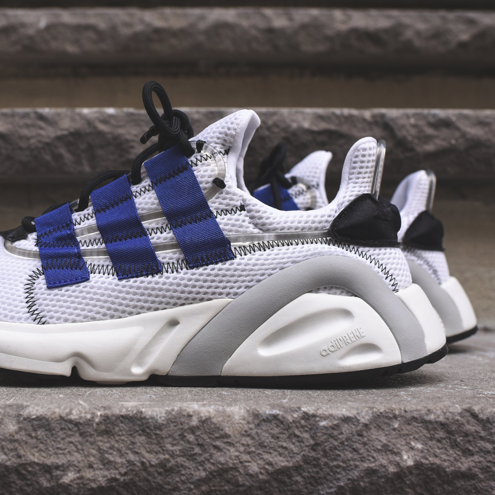 adidas originals lxcon db3528
