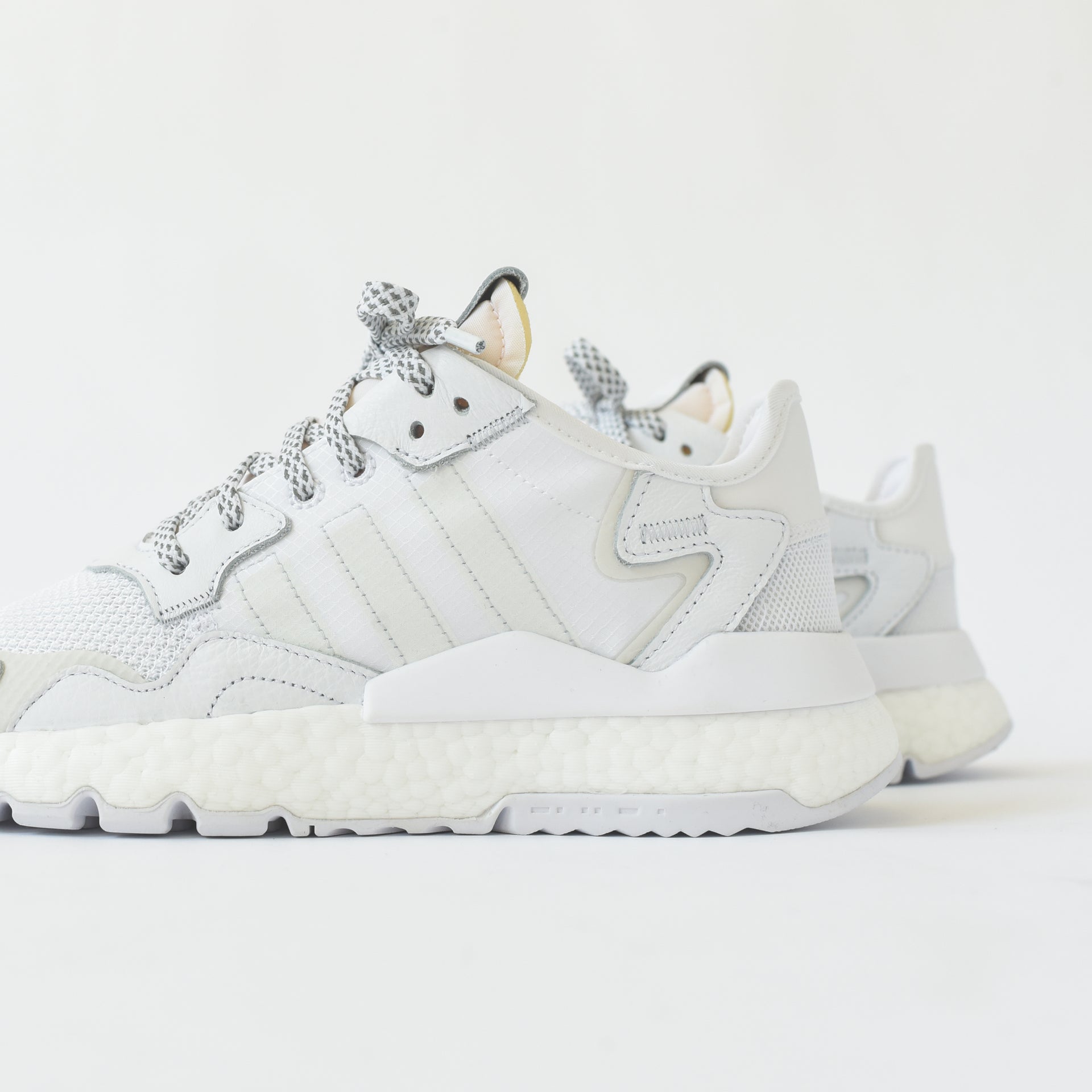 adidas Originals Nite Jogger Boost - White / Crystal White / Grey