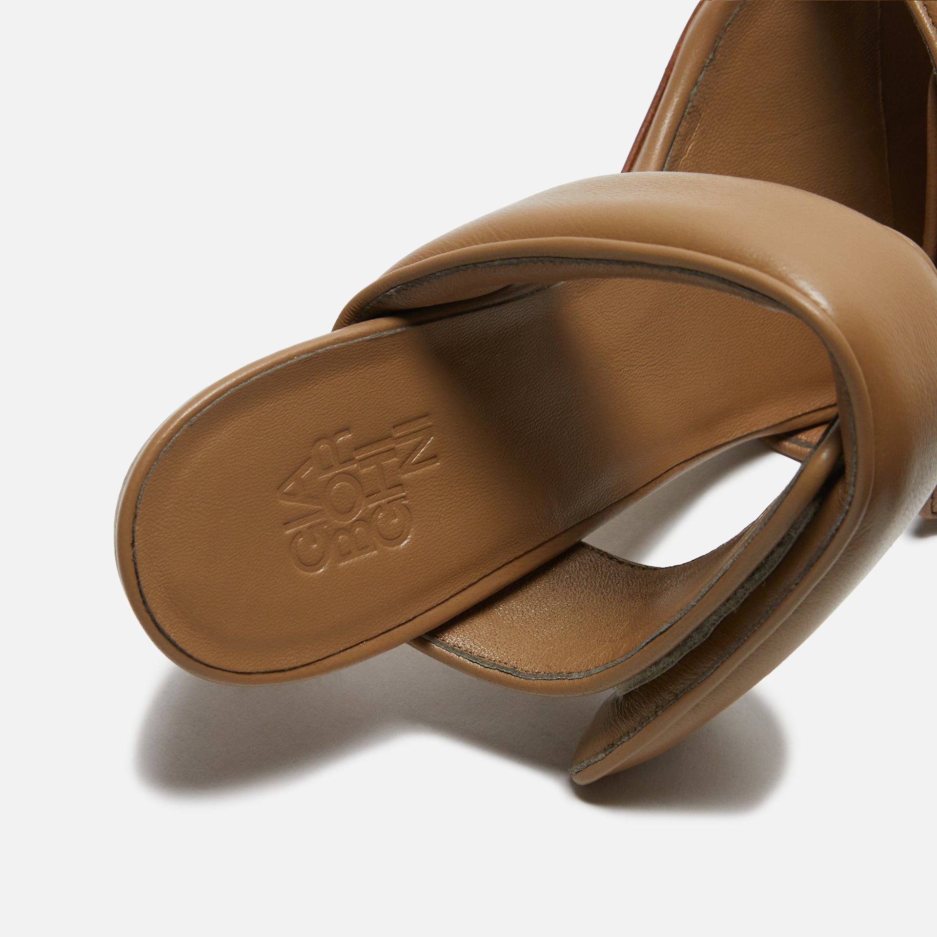 Gia Borghini Perni 03 - Nude Brown