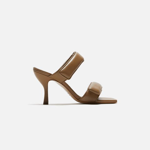 Gia Borghini Perni 03 - Nude Brown