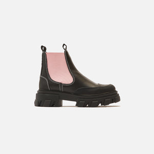 Ganni Low Chelsea Boot - Black / Pink