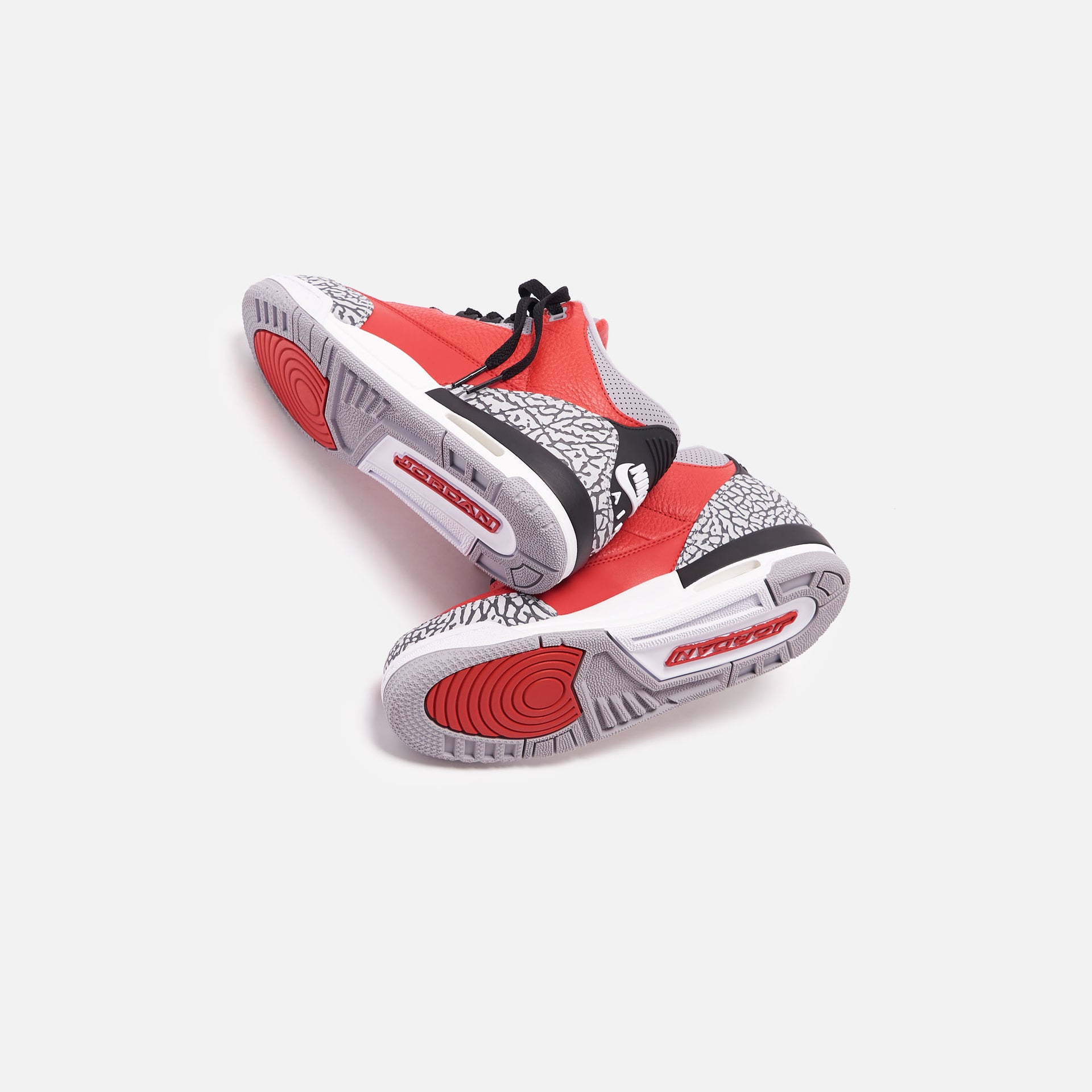 Nike Grade School Air Jordan 3 Retro SE - Varsity Red / Cement Grey / Black