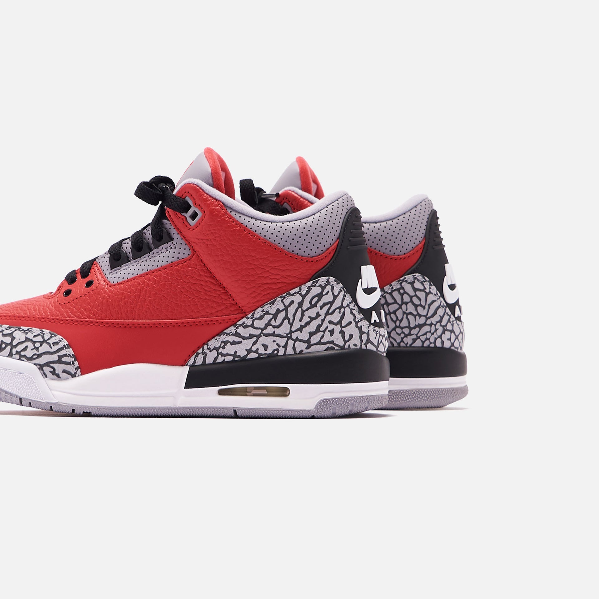 Nike Grade School Air Jordan 3 Retro SE - Varsity Red / Cement Grey / Black