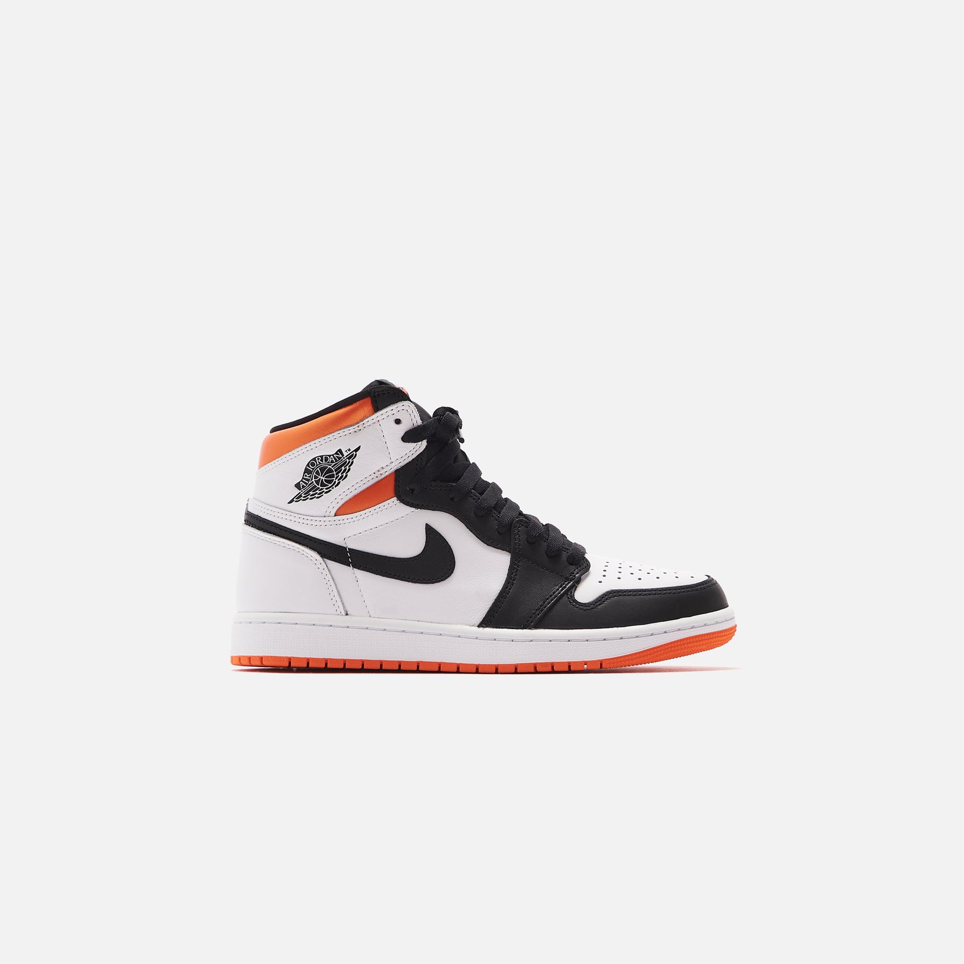 Nike GS Air Jordan 1 Retro High OG - White / Black / Orange