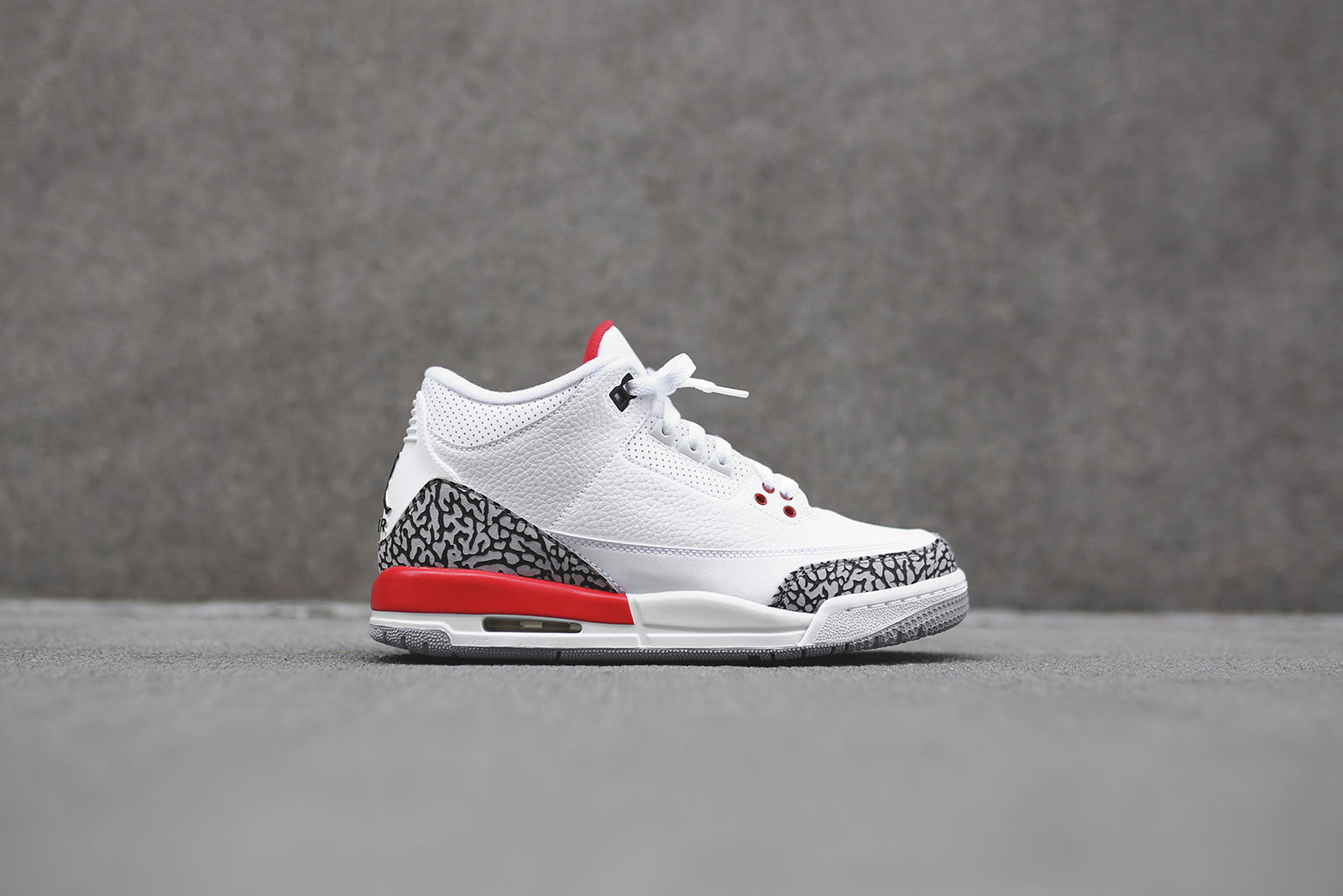 Nike Grade School Air Jordan 3 Retro - Katrina