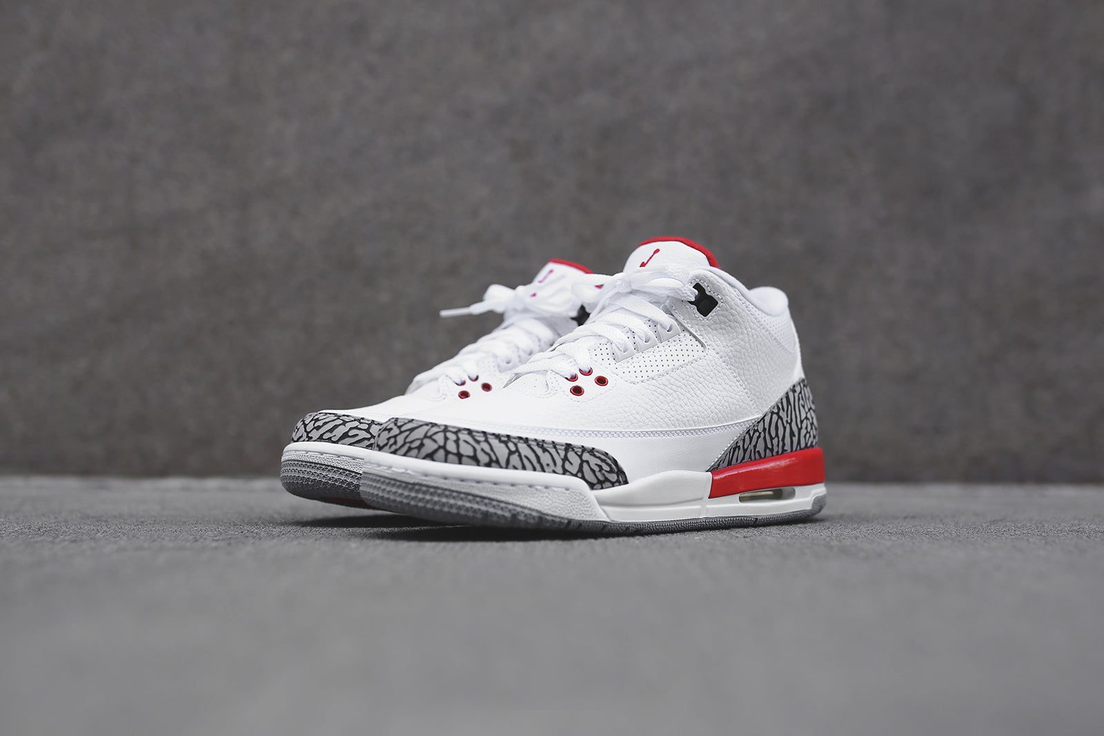 Nike Grade School Air Jordan 3 Retro - Katrina