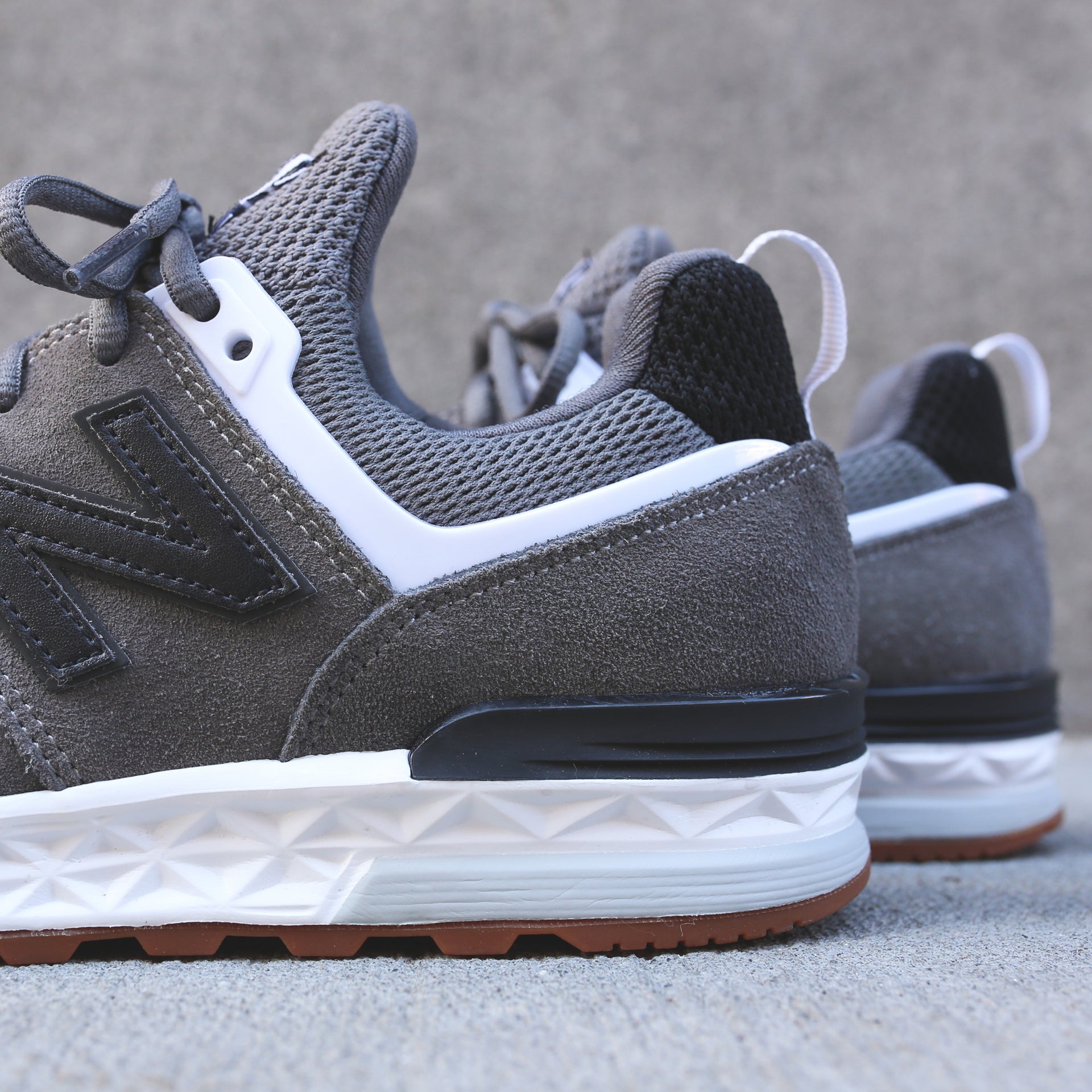 New Balance Kids GS574SG - Gunmetal / Steel