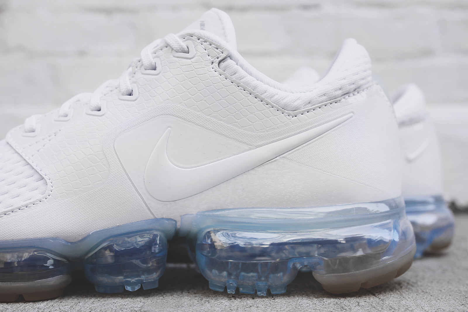Nike Grade School Air Vapormax - White / Silver