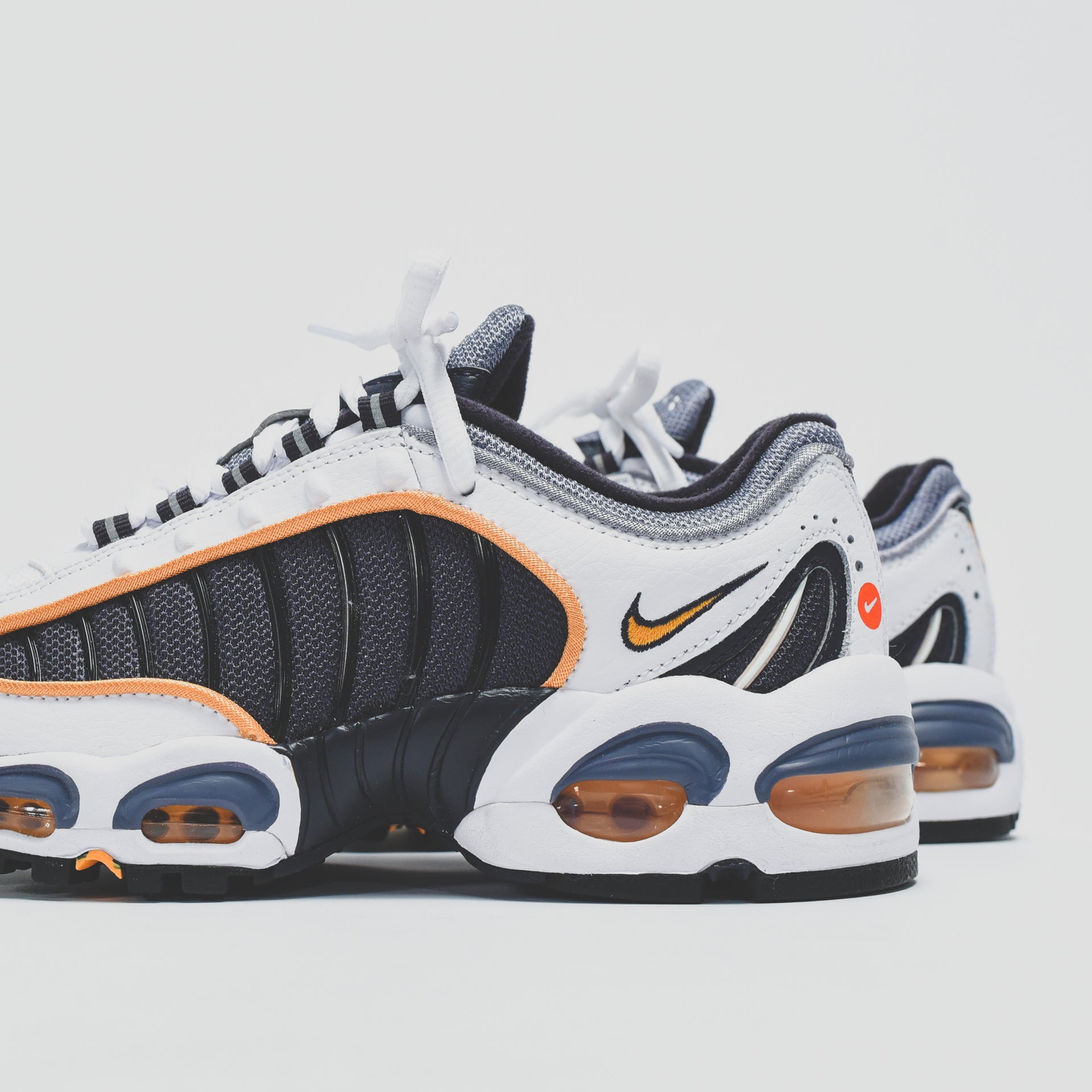 Nike GS Air Max Tailwind IV - Metro Grey / Resin / White / Machine