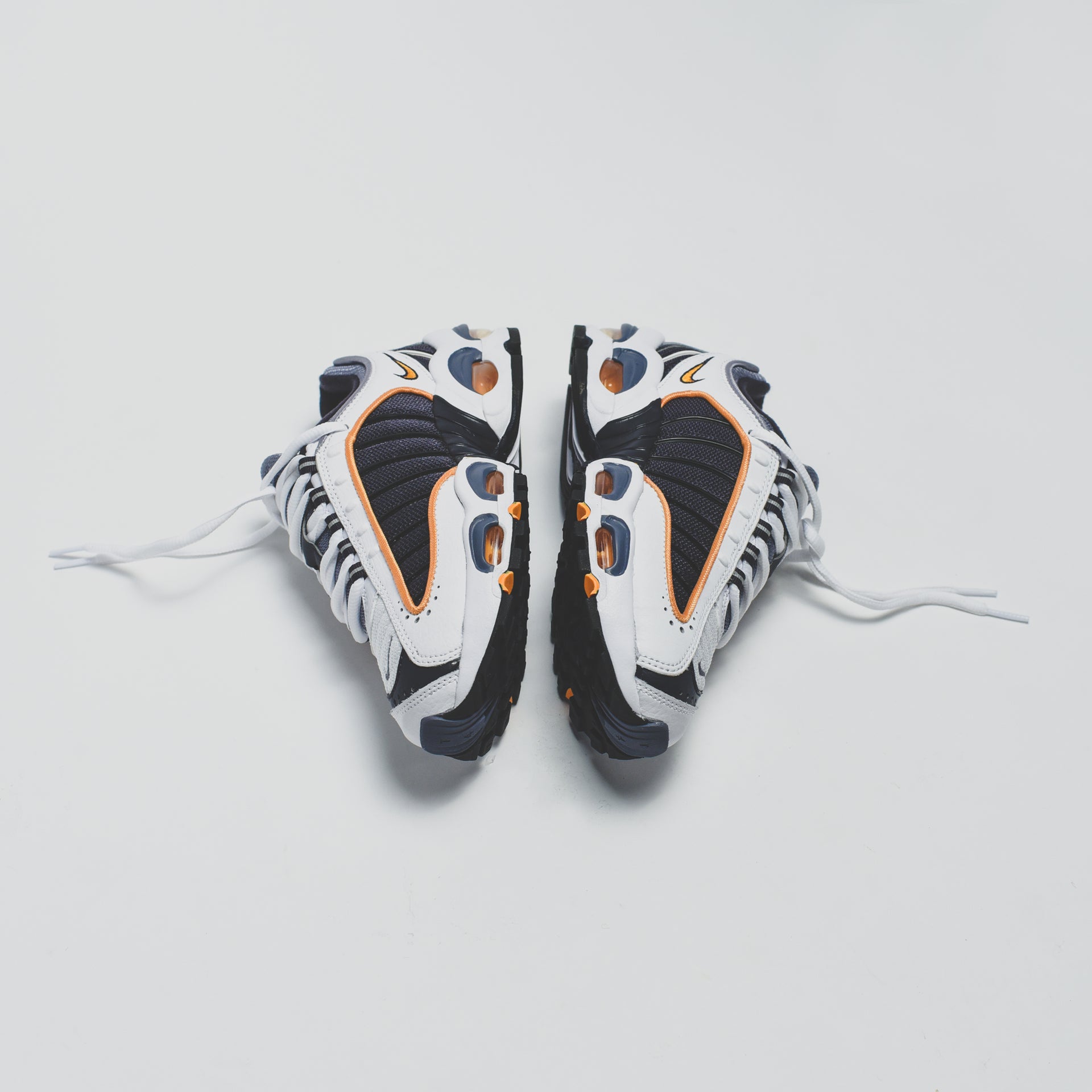 Nike GS Air Max Tailwind IV - Metro Grey / Resin / White / Machine