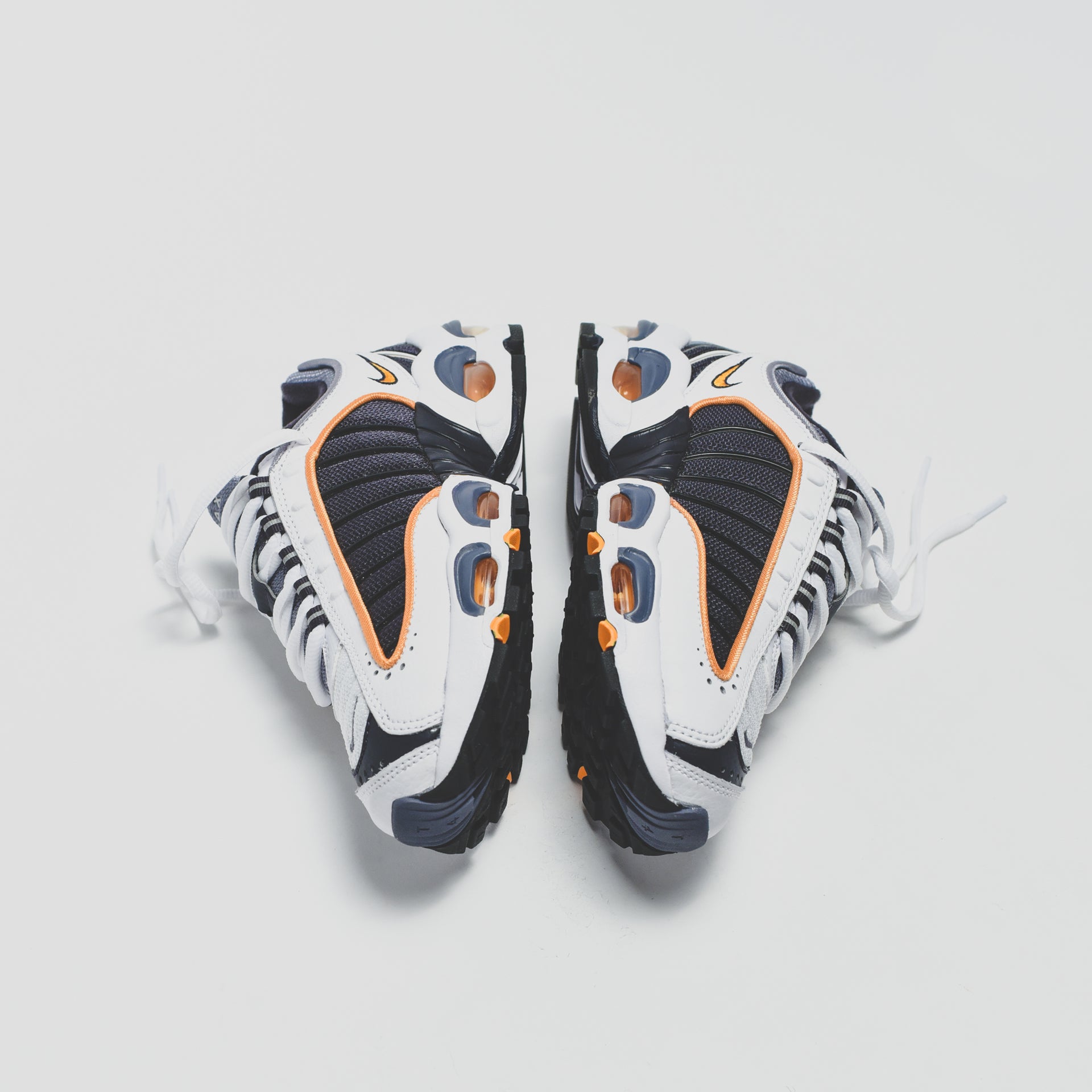 Nike GS Air Max Tailwind IV - Metro Grey / Resin / White / Machine