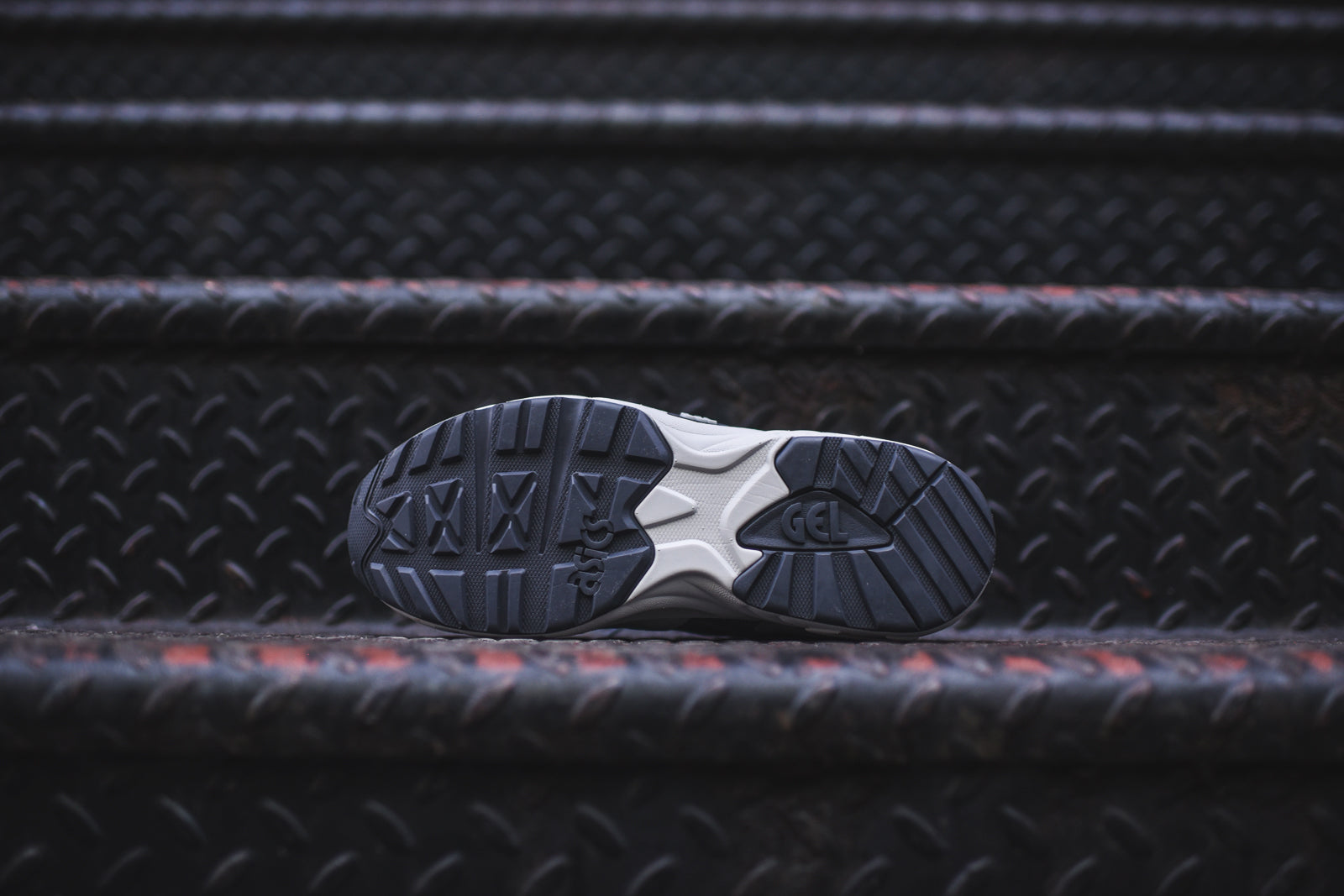 Asics Gel Diablo - Carbon