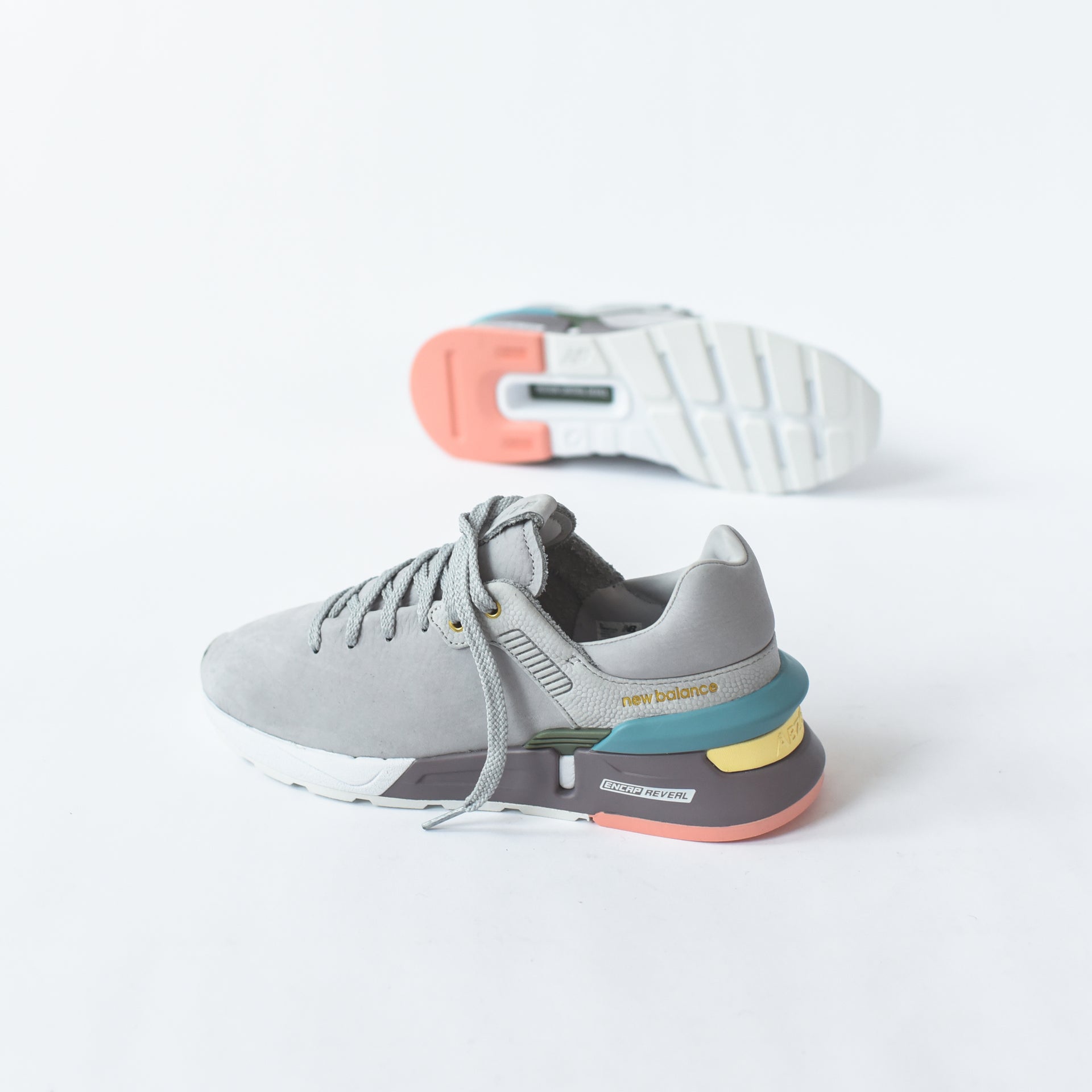 New Balance by Tokyo Design Studio 997 Sport - Grey