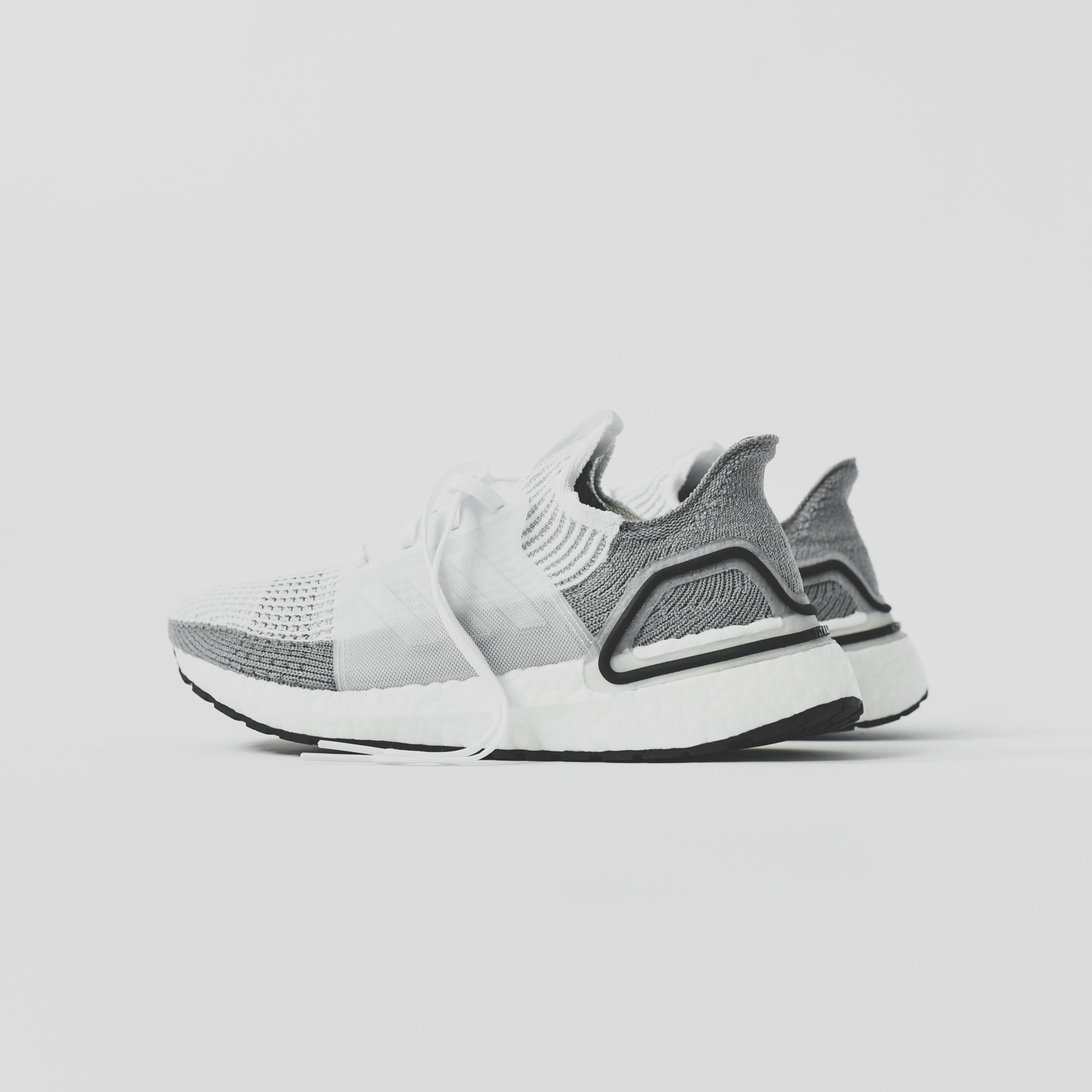 adidas Originals WMNS UltraBoost 19 - Cloud White / Crystal White / Grey Two