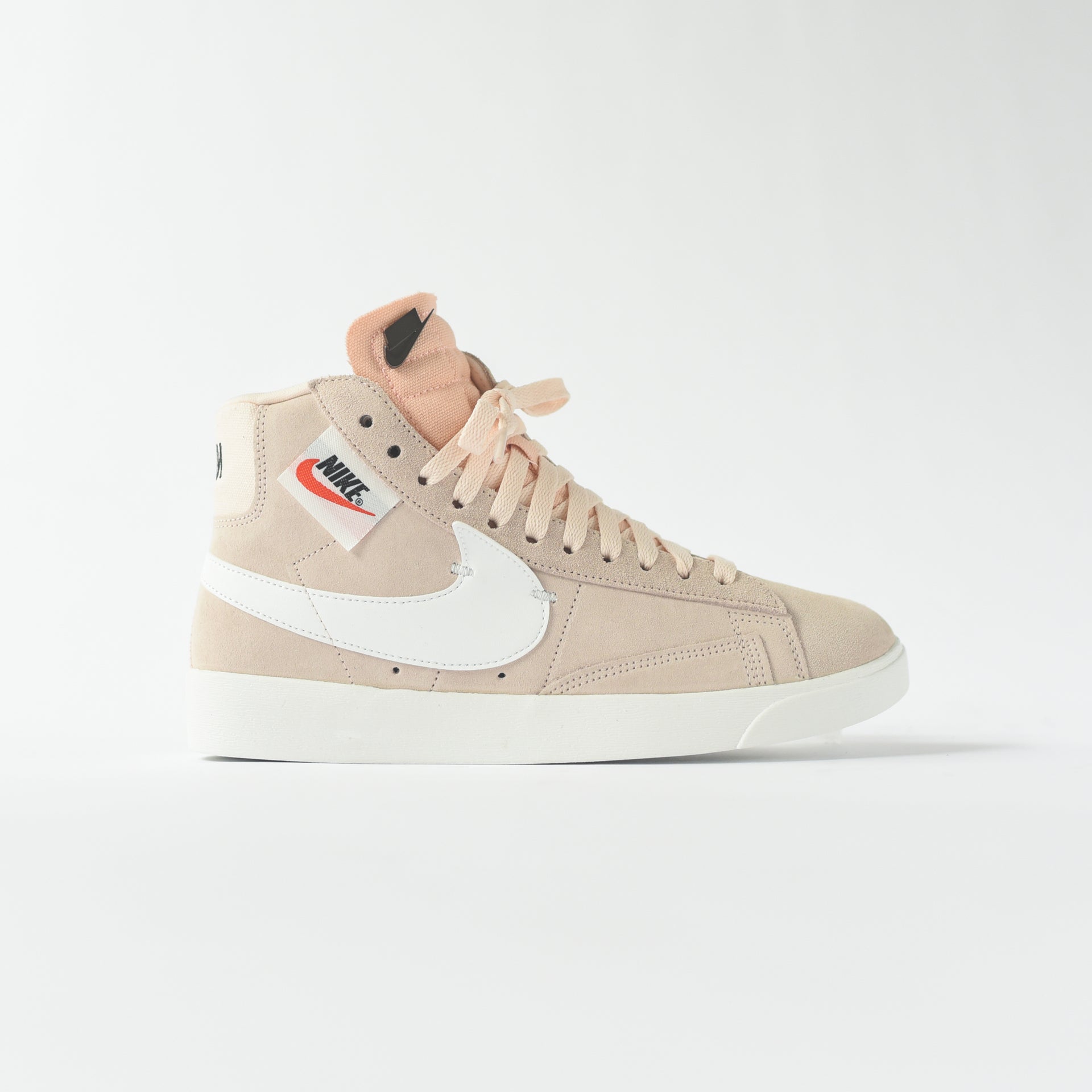 Nike WMNS Blazer Mid Rebel - Guava Ice / Summit White / Black