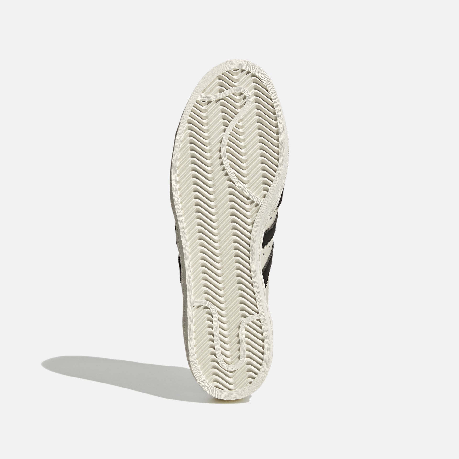 adidas Originals Superstar 82 - Cloud White / Core Black / Off White