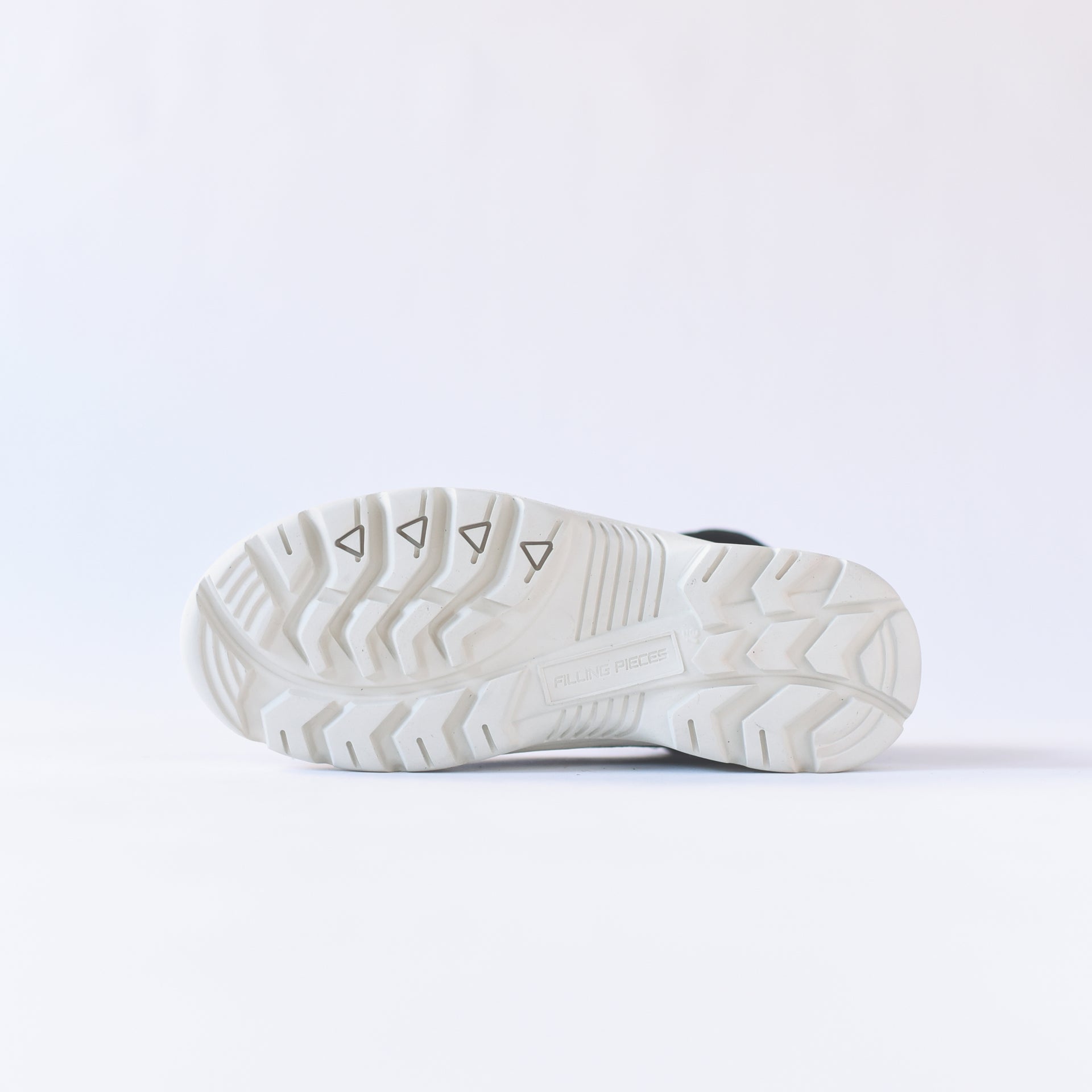 Filling Pieces Heliax - Black