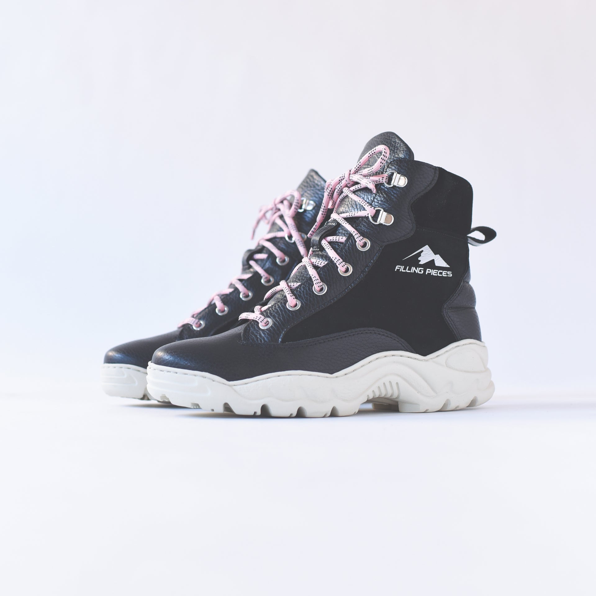Filling Pieces Heliax - Black
